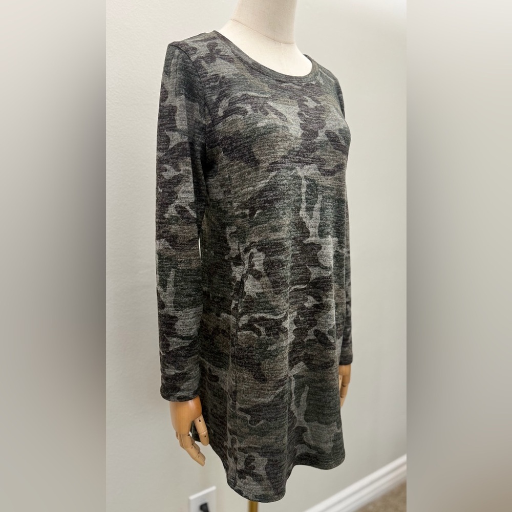 P.S. Kate Gray Camo Long Sleeve Tunic Dress Size S - Picture 2 of 9